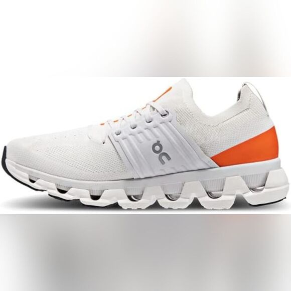 On Clouds Cloudswift Running Shoes main image 3